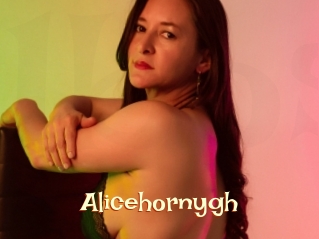 Alicehornygh