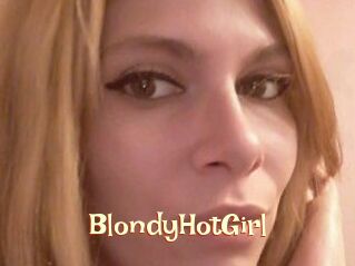 BlondyHotGirl