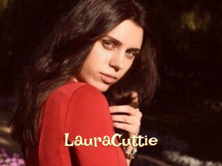 Laura_Cuttie