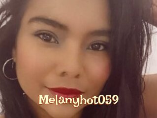 Melanyhot059